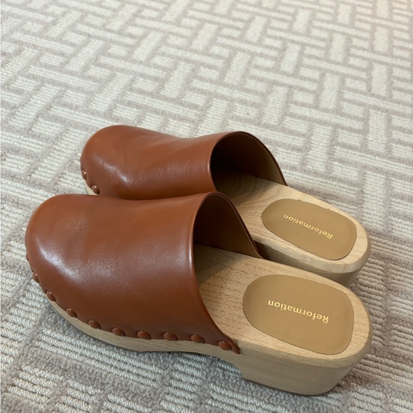 Reformation clogs - Picture 2 of 4